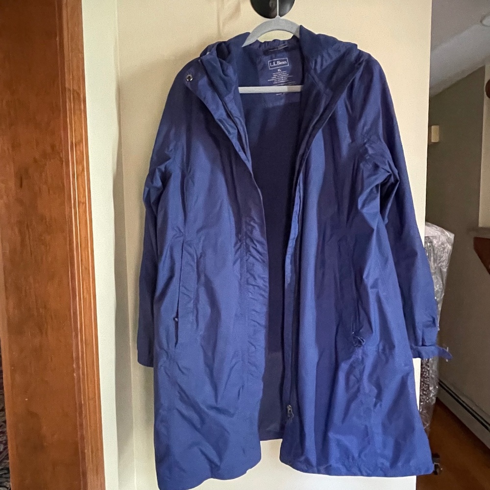 *LIKE NEW* LLBean Long Puffy Winter Coat